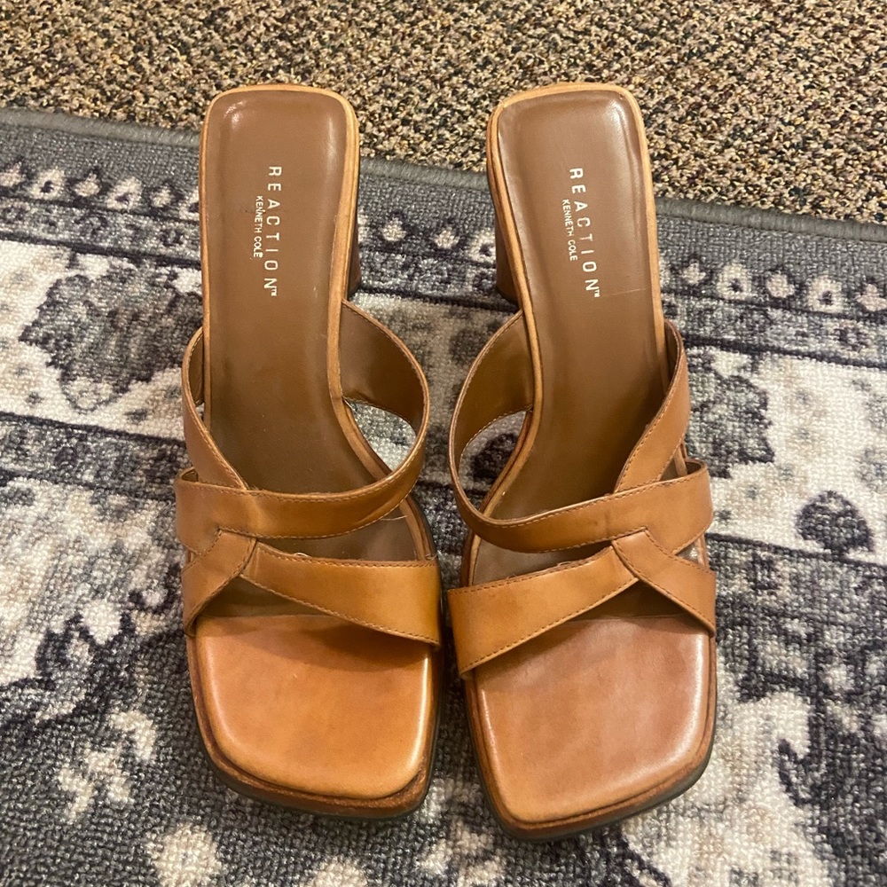 Vintage Kenneth Cole Reaction Woodstock Leather Heels Size 8